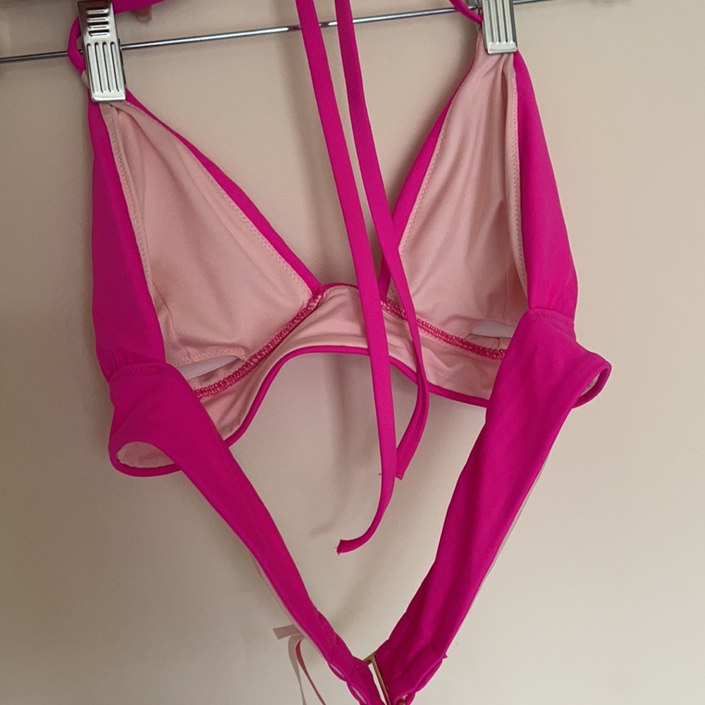 Victoria’s Secret swim suit. - Picture 8 of 8